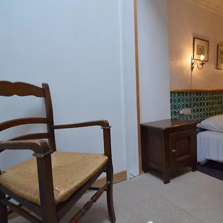 Spacious Holiday With Jacuzzi In Theux Belgium בית נופש Lassence