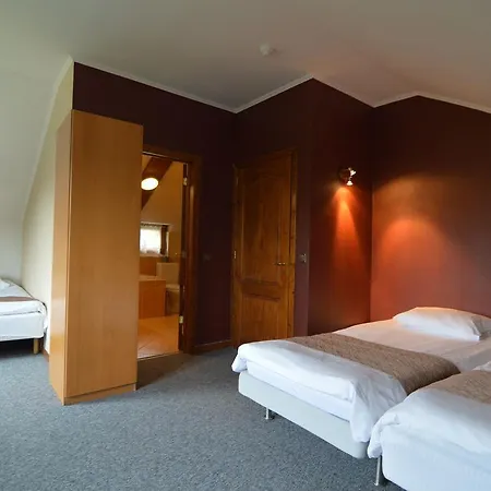 Spacious Holiday With Jacuzzi In Theux Belgium *