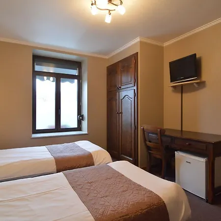 Spacious Holiday With Jacuzzi In Theux Belgium בית נופש