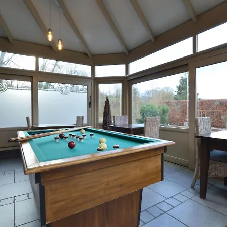 Spacious Holiday With Jacuzzi In Theux Belgium בית נופש Lassence